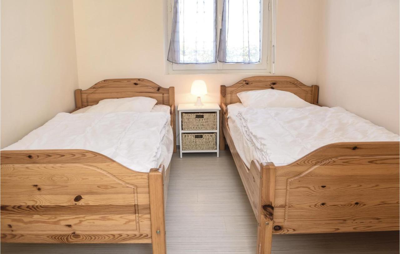Stunning Home In St, Marcouf De Lisle With Wifi Saint-Marcouf Экстерьер фото